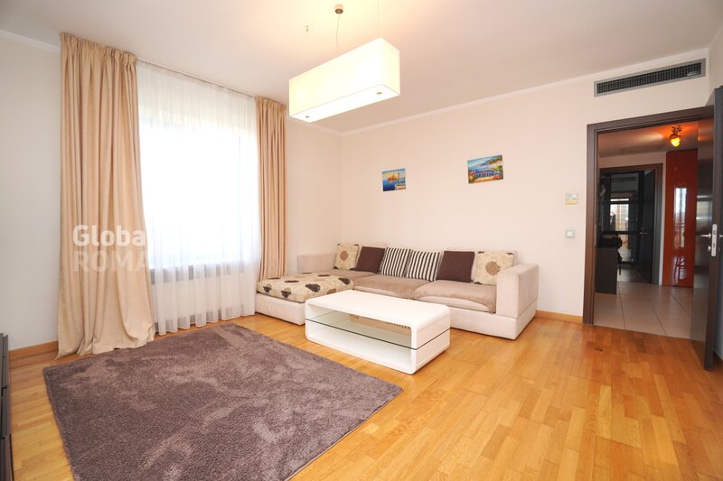 Tineretului, apartament 3 camere, 75 mp, terasa 33 mp, parcare